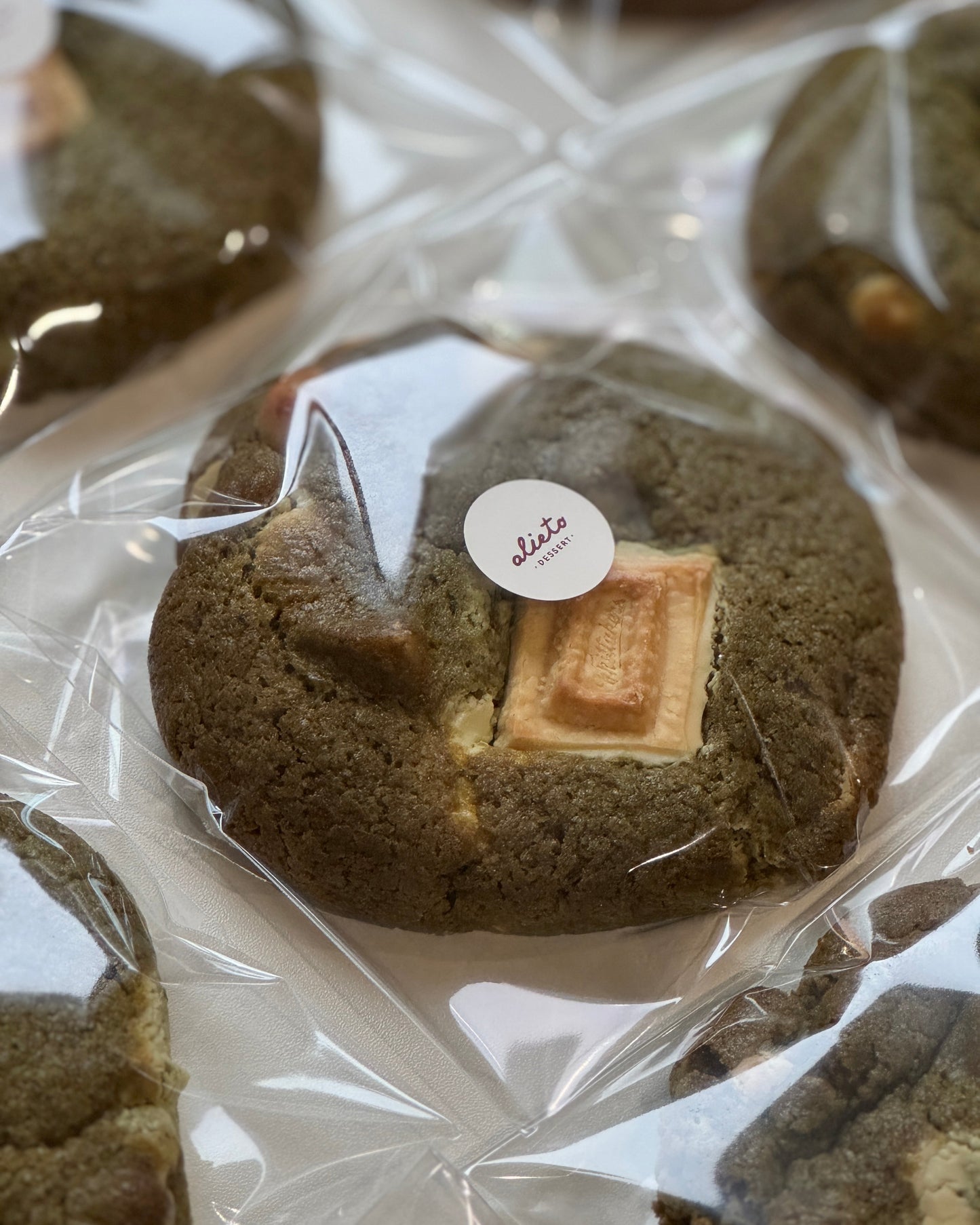Matcha white choc macadamia cookie