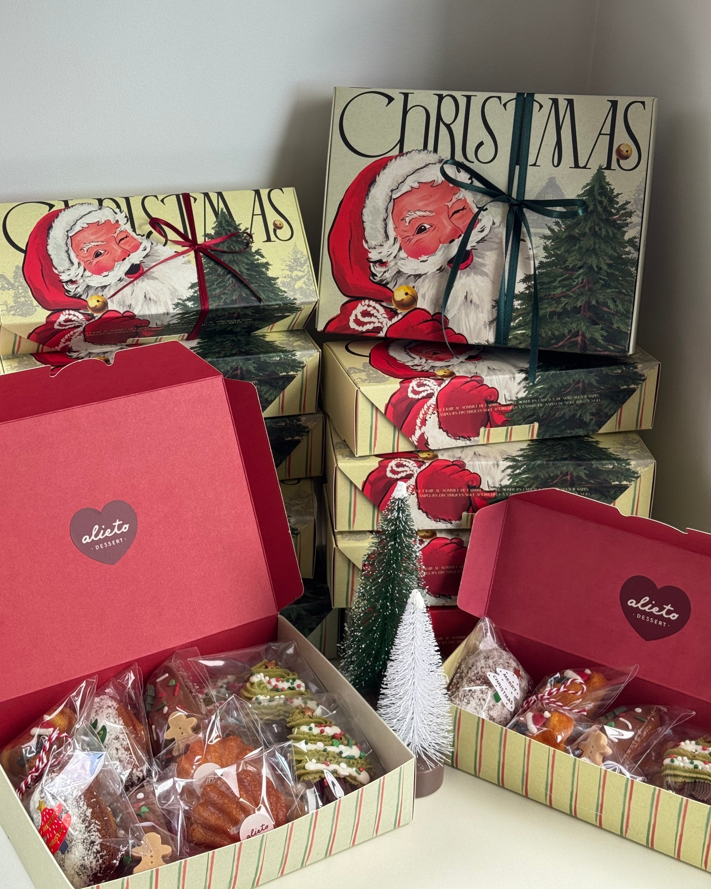 Christmas Treat Box Pre-Orders (Pickup&Delivery)