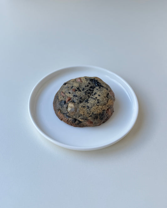 Black Sesame Milk Chocolate Macadamia Cookie