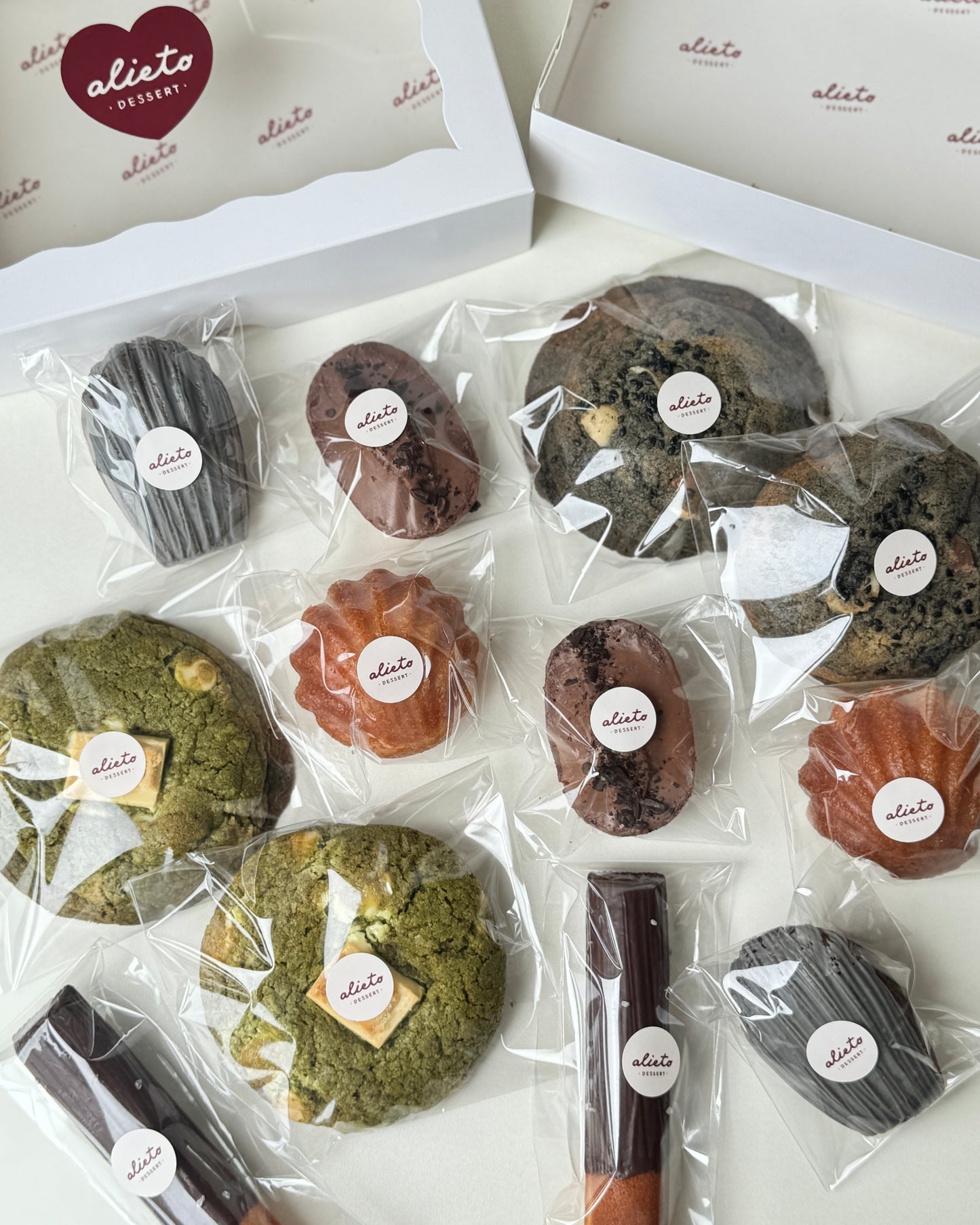 Baked Treat Set (A/B)