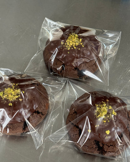 Chocolate pistachio crunch cookie